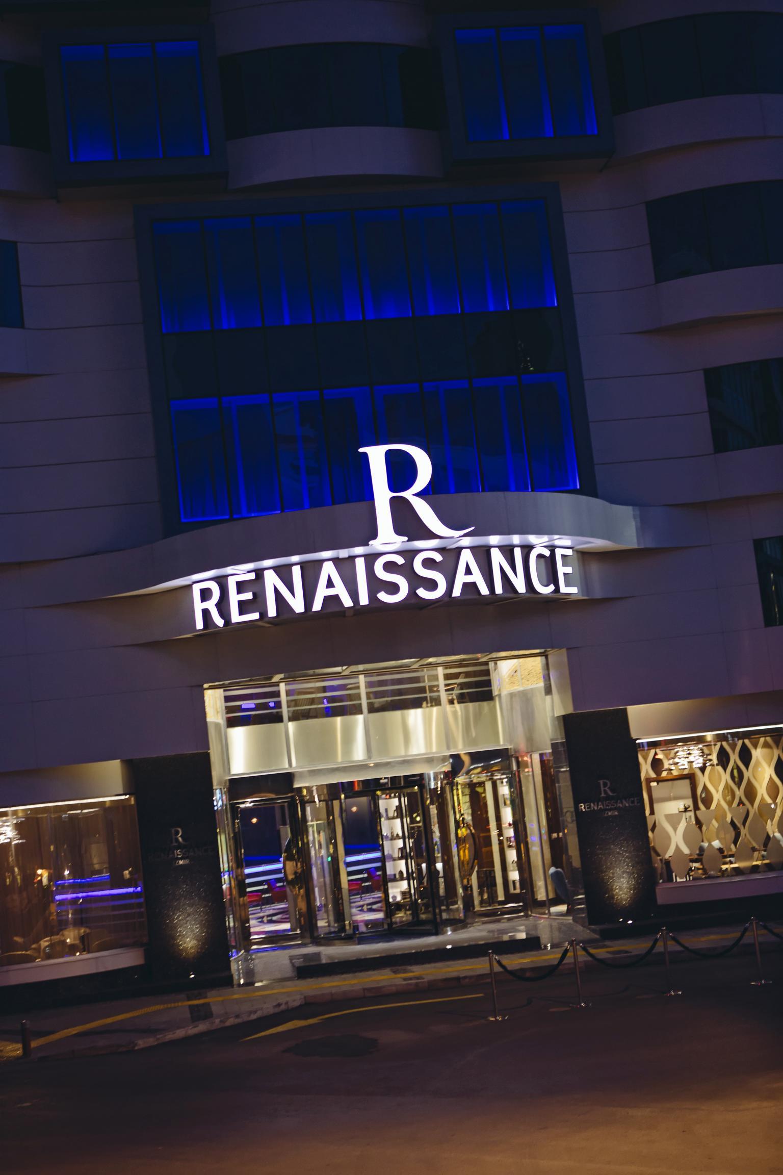 Renaissance Izmir Hotel Екстер'єр фото